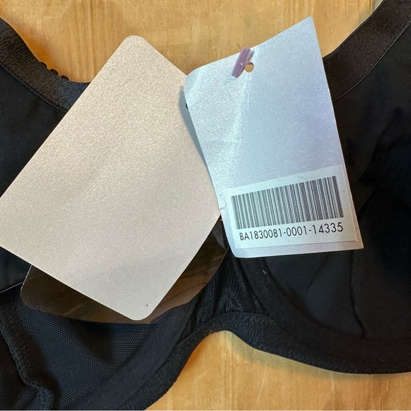 Savage X Fenty Core Microfiber Unlined Demi Bra Black Lace Detail 38DDD NWT - Picture 15 of 16